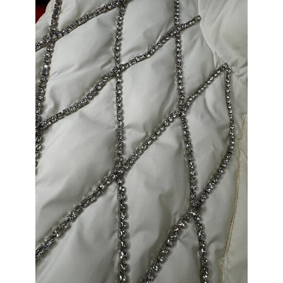 Forever 21 Embellished Puffer Vest – Cream Egret – Rhinestone Trim – Size Small - Picture 6 of 8